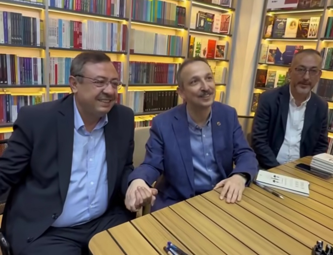 AK Parti Etkinliğe Damga Vurdu: Yargıtay Üyesi Kolukısa’ya Yoğun İlgi