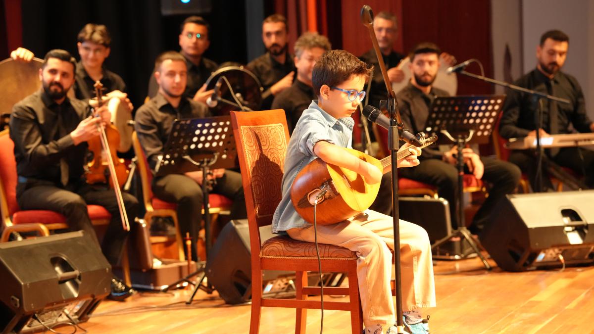 Arguvan Türküleri Salona Sığmadı: 13. Buluşmada Kültür Coşkusu