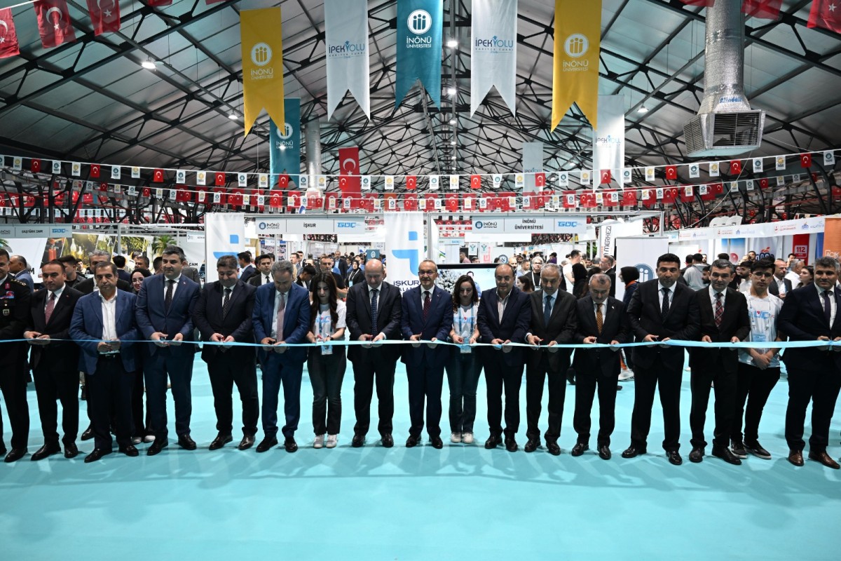 Malatya’da Öğrenciler ve İş Dünyası Aynı Çatı Altında Buluştu