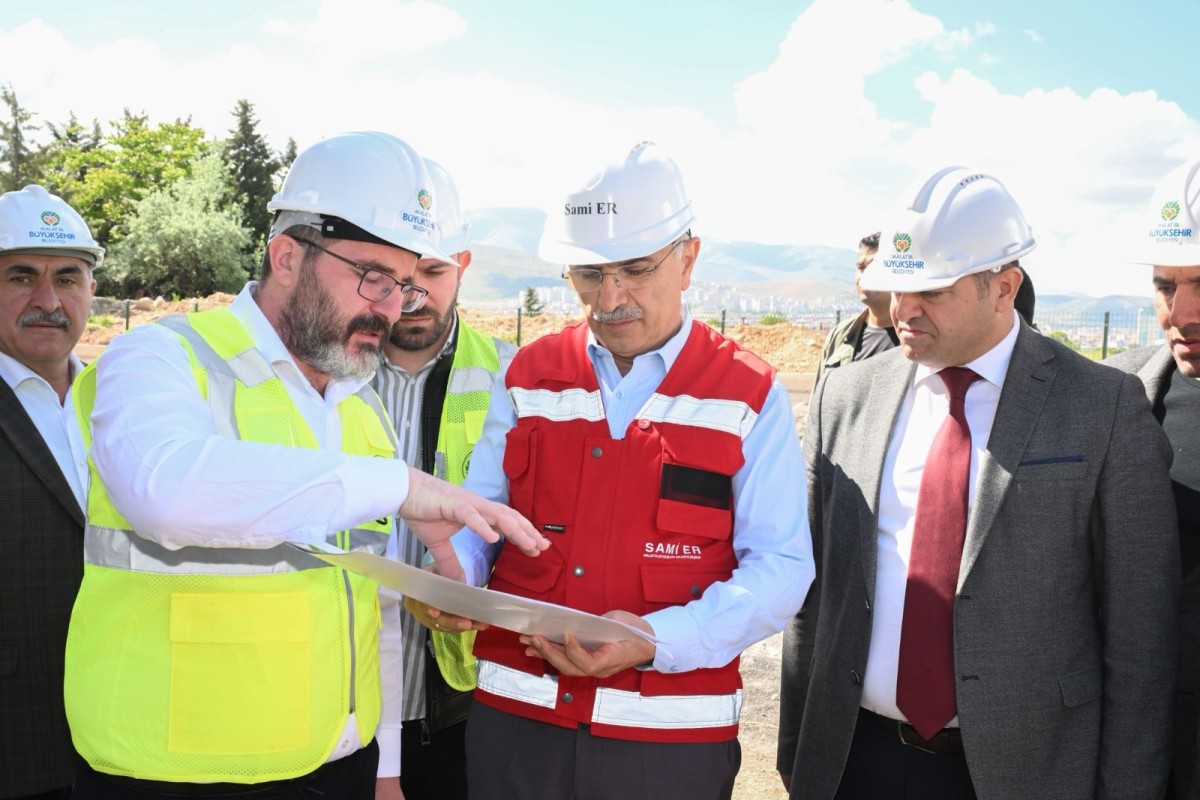 Başkan Er: “Malatya’da Artık Yolun Altı-Üstü Ayrımı Olmayacak”