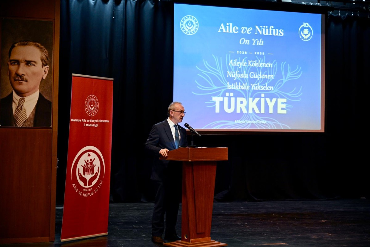 Vali Yavuz Uyardı: “Nüfus ve Aile Kriziyle Karşı Karşıyayız”