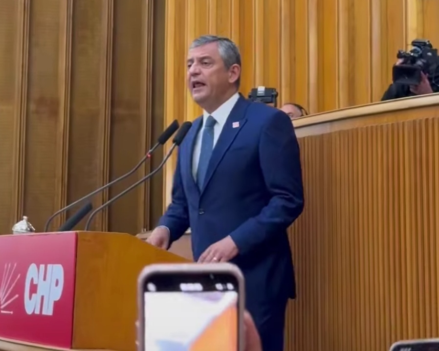 Ağbaba Özel’in Yanında: Mesaj Kısa, Anlam Büyük!