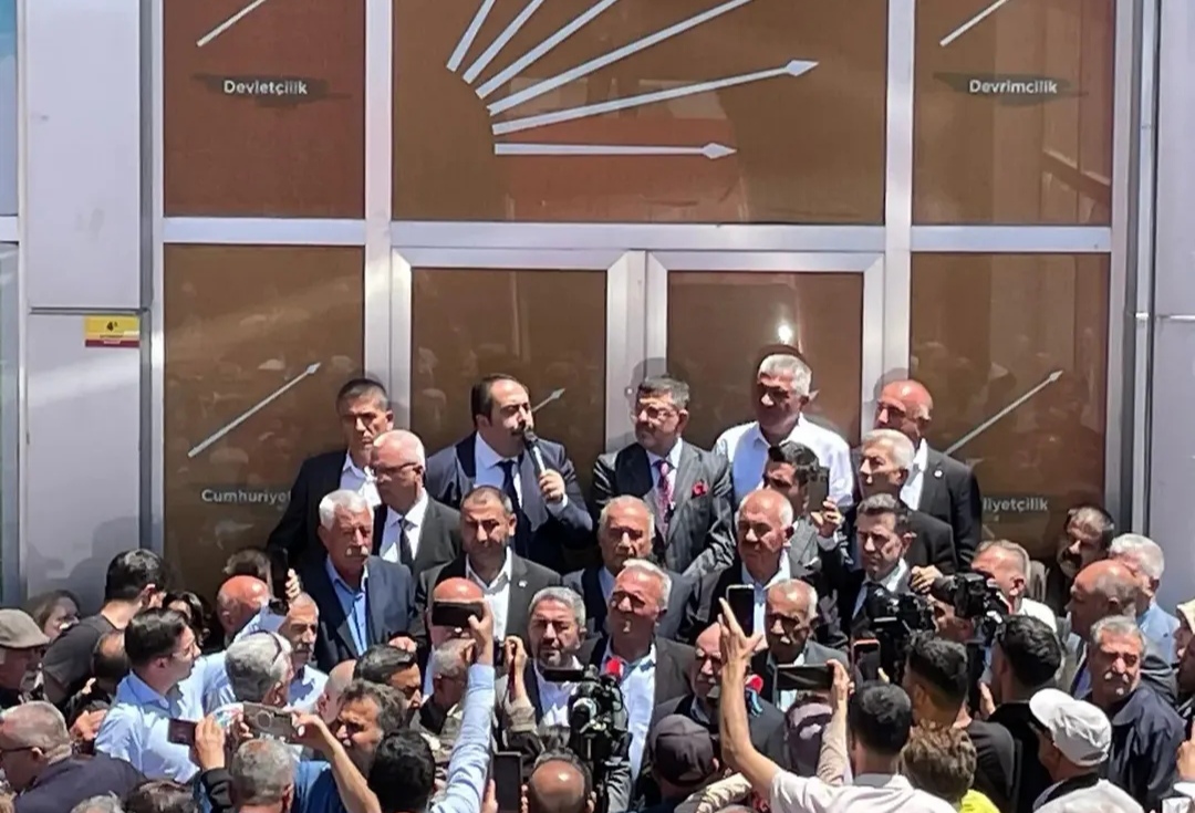 Barış Yıldız: “Bu Kara Leke Demokrasiye Yönelik Bir Müdahaledir”