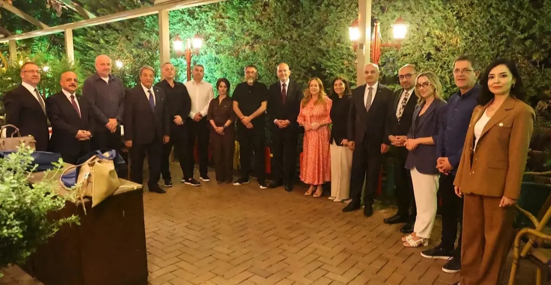 Fendoğlu’ndan Uluslararası Temas ve Duygusal Anma!
