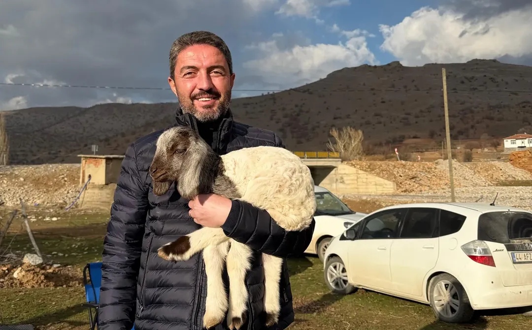 Kulislerle Siyaset, Sosyal Medyada “İlke” Mesajı