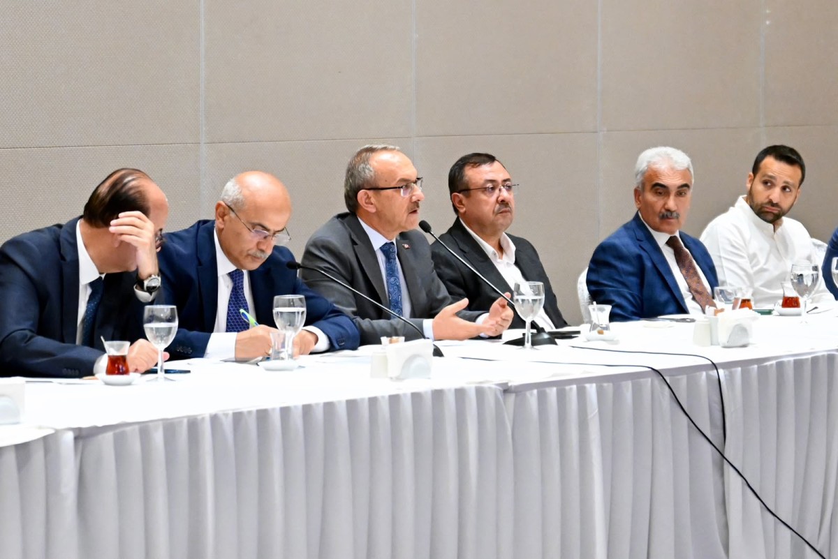 Malatya'nın Geleceği İş Dünyasıyla Masaya Yatırıldı!