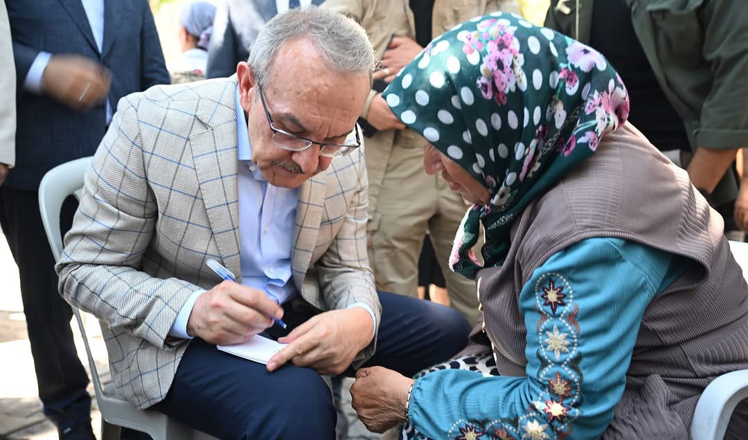 Vali Seddar Yavuz Vatandaşın Kapısını Çalıyor!