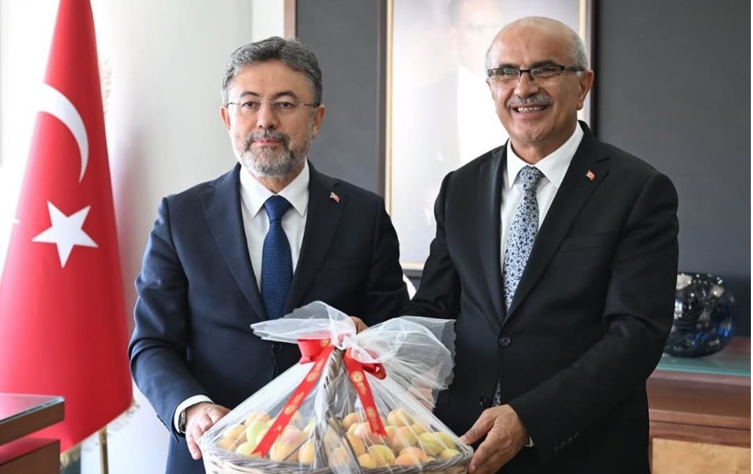 Sami Er: Malatya'ya Türkiye'nin En Büyük Orman Parkı Kurulacak