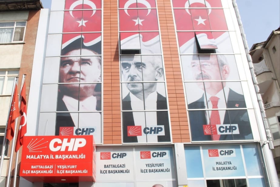 Görevden Alındılar, Bu Kez İstifa Ettiklerini Açıkladılar