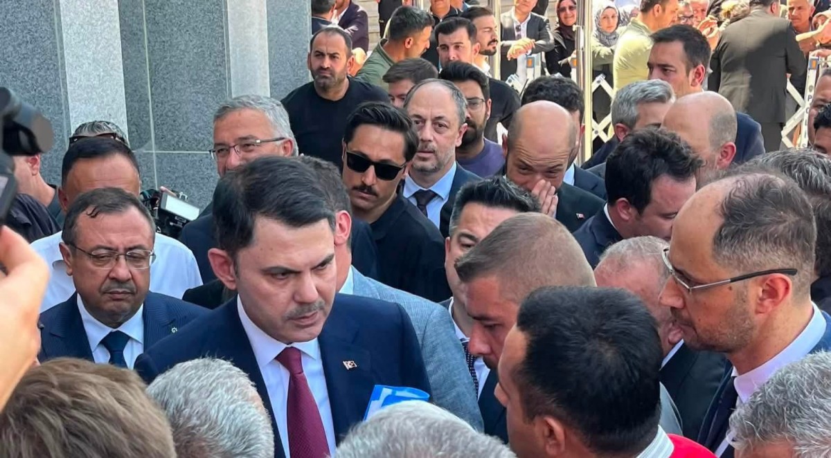 Muhtar, Çözülemeyen Sorunu Bakan Kurum'a Taşıdı
