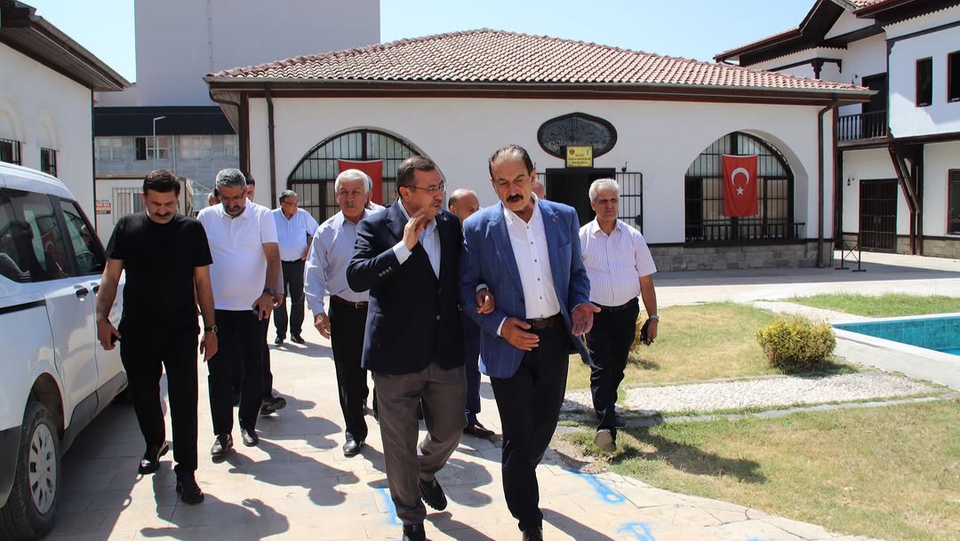 Ali Bakan'dan Şevket Keskin'e Ziyaret: