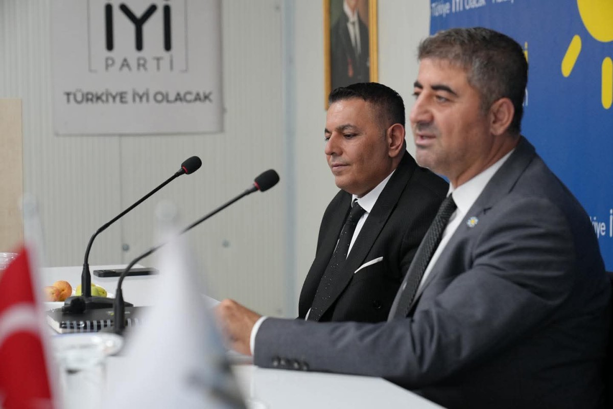 Sadıkoğlu'ndan Net Mesaj: Bizim Önceliğimiz Siyaset Değil Malatya