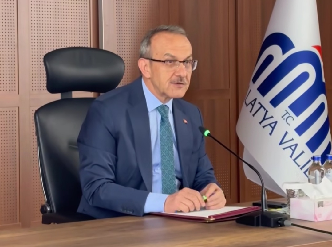 Teşekkürler havada uçuştu, sorunlar gizli oturumda konuşuldu