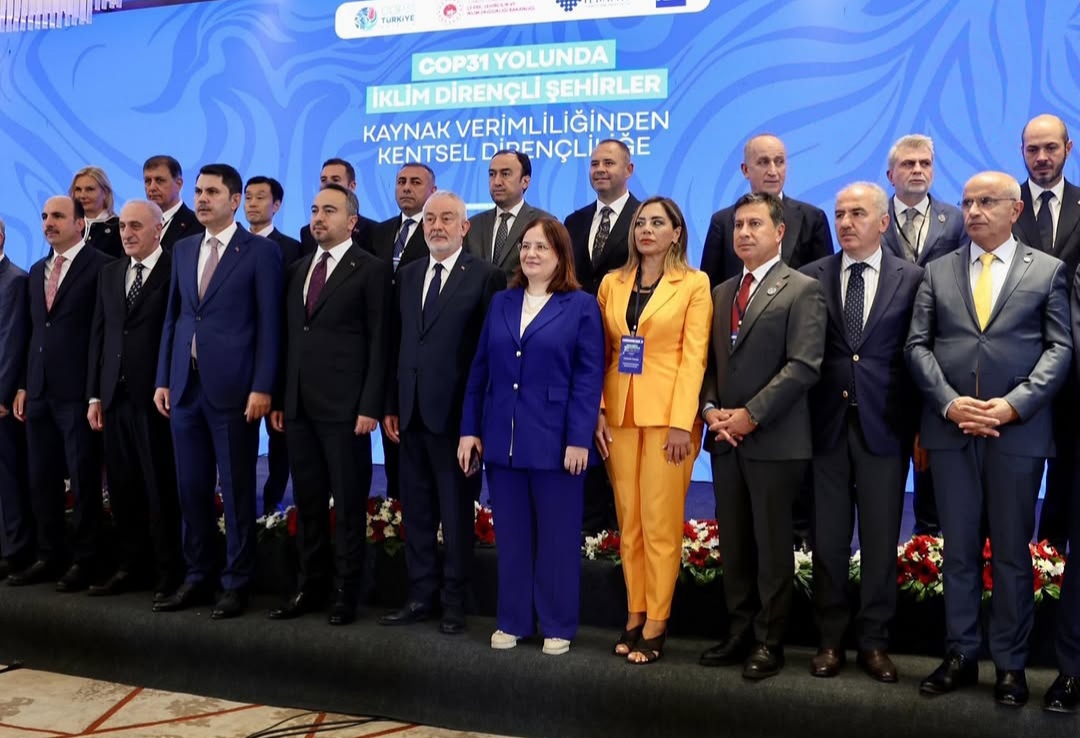 Bakan Kurum’dan Malatya mesajı: “11 ilimizi ayağa kaldırdık”