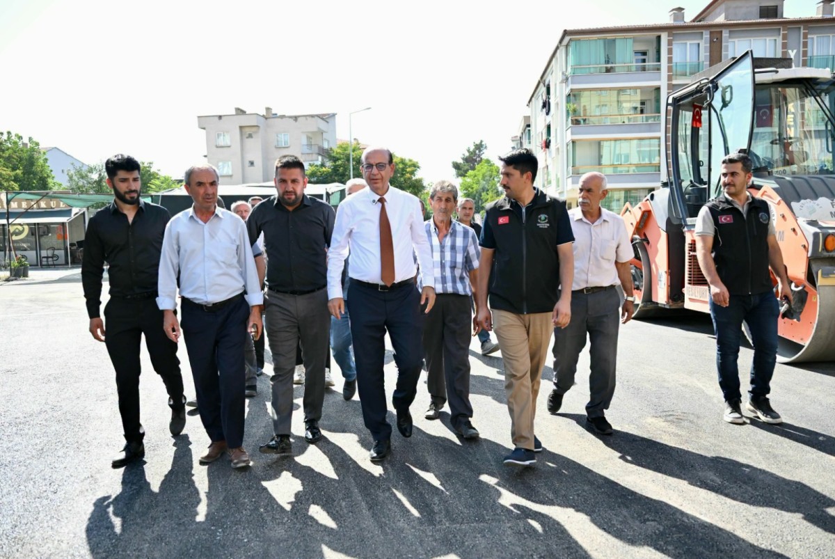 Başkan Geçit'ten Çavuşoğlu'nda asfalt mesaisi!