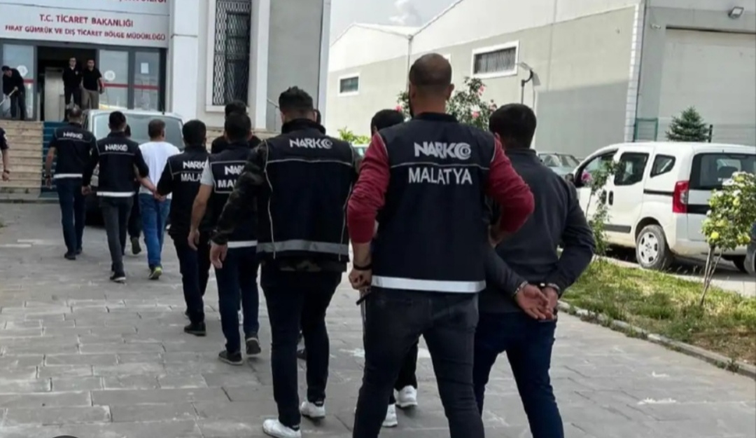 Malatya'da uyuşturucu tacirlerine darbe! 10 tutuklama