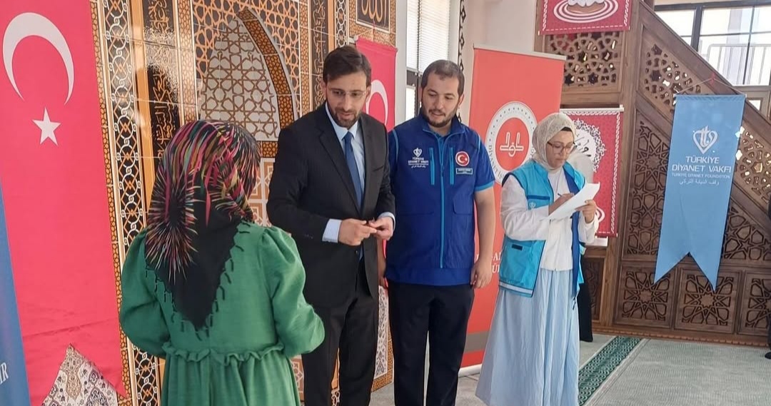 Malatya’da iyilik büyüyor! 75 öğrenciye eğitim desteği