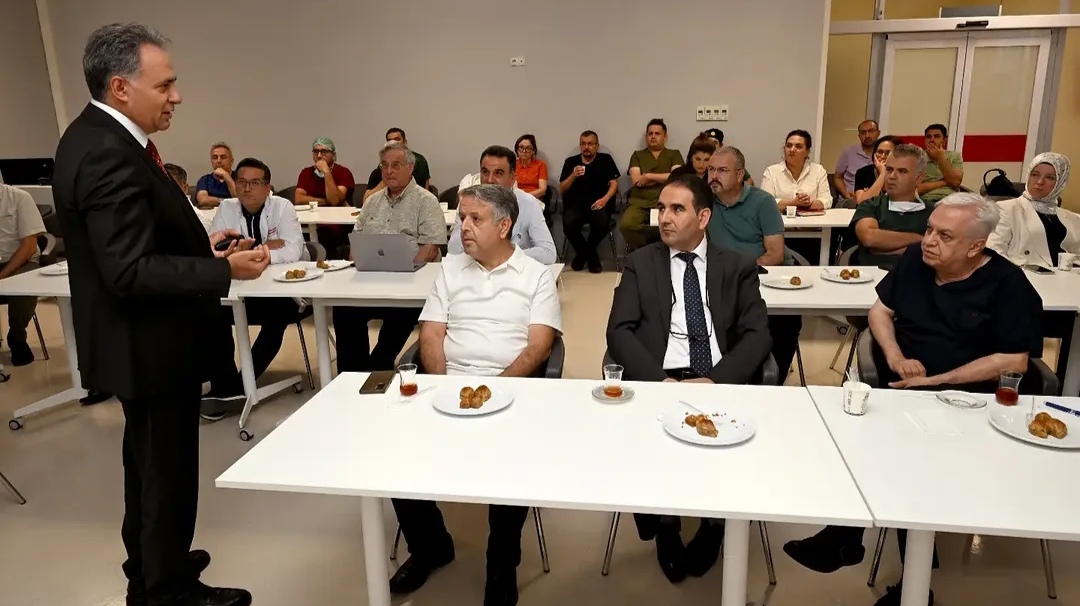 Malatya'nın gururu Karaciğer Nakli Enstitüsü'ne anlamlı ziyaret