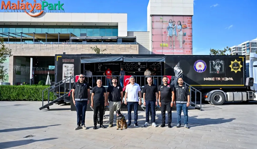 Malatya'da Narkotır'a yoğun ilgi! İlk ziyareti Emniyet Müdürü Kayhan Ay yaptı