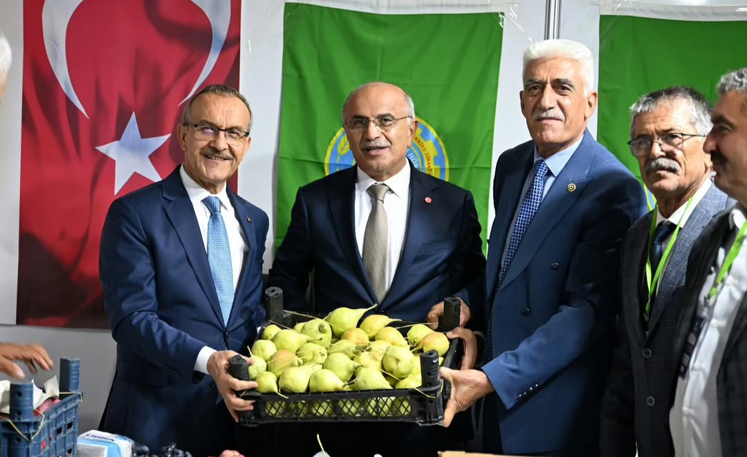 Oda başkanından protokolü sinirlendiren konuşma!