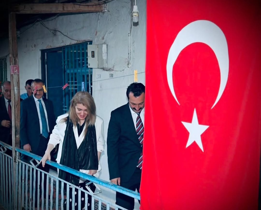 Sahanın patronu Ölmeztoprak bu kez Hekimhan’da!