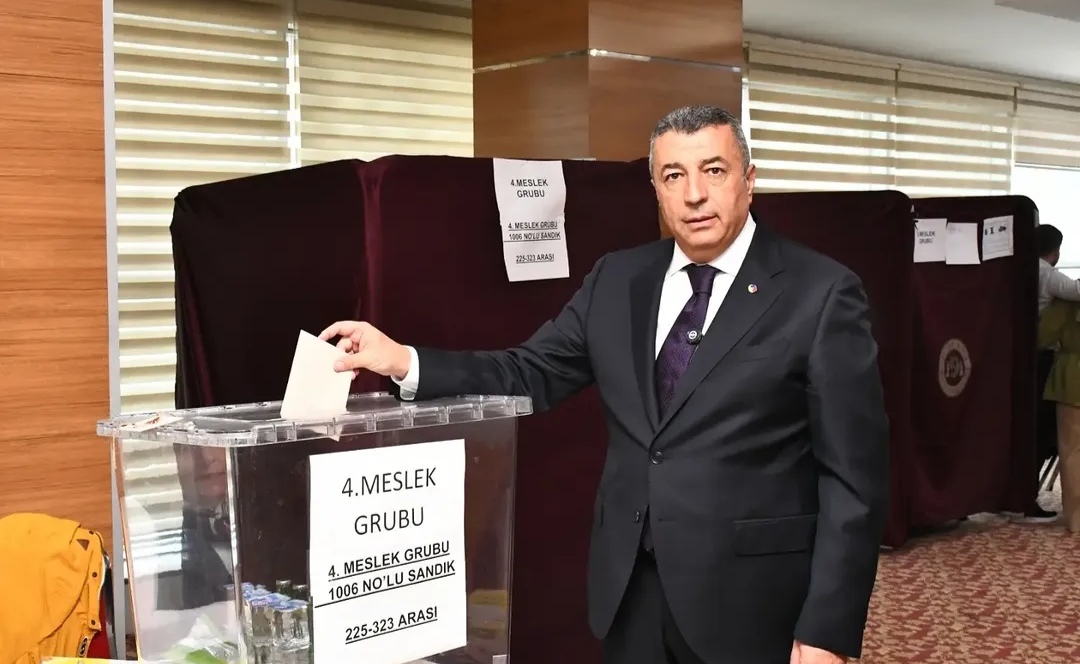 Ticaret Borsası'nda Ramazan Özcan üçüncü kez başkan seçildi