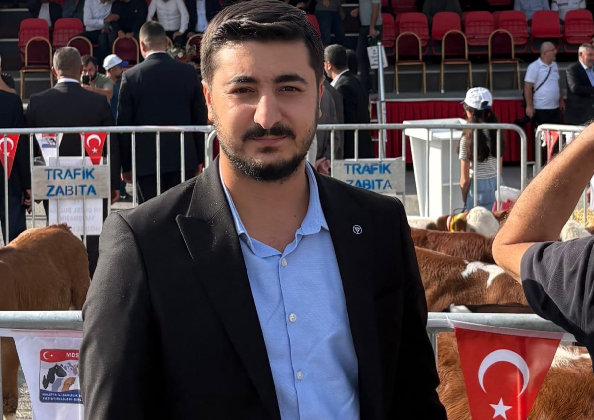 “Elektrikçiyle, çiğ köfteciyle bu iş olmaz!”