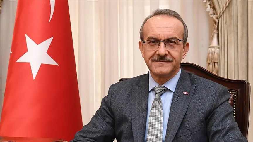 Vali Seddar Yavuz Milletvekili Veli Ağbaba’yı görmezden geldi!