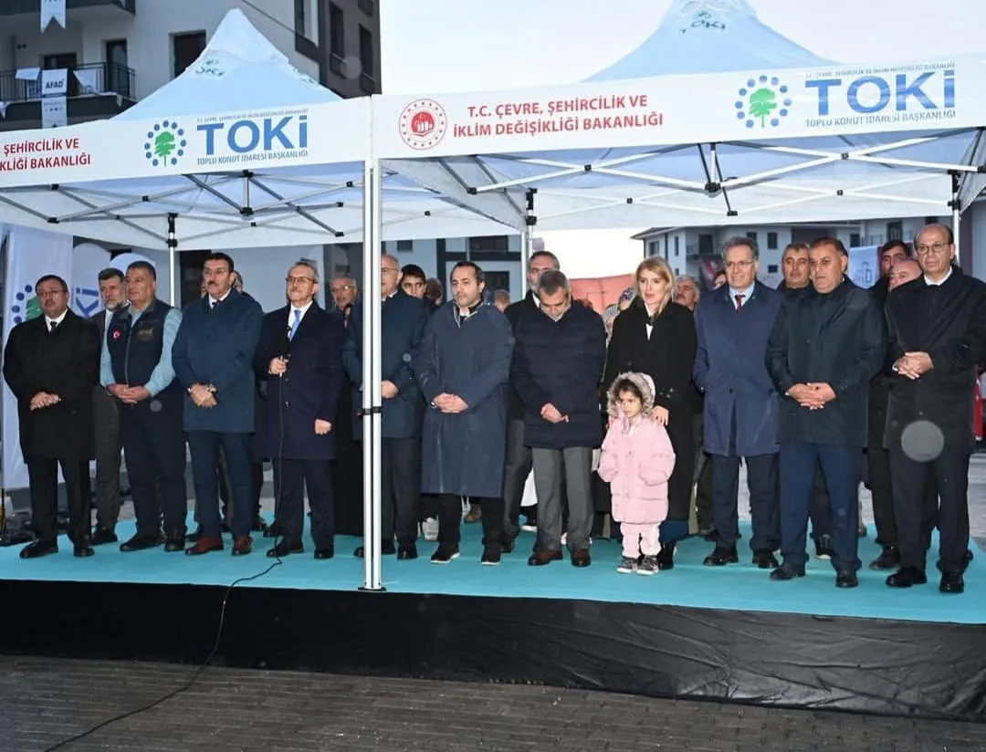 Depremzede hak sahipleri konutlarına kavuşmaya devam ediyor!