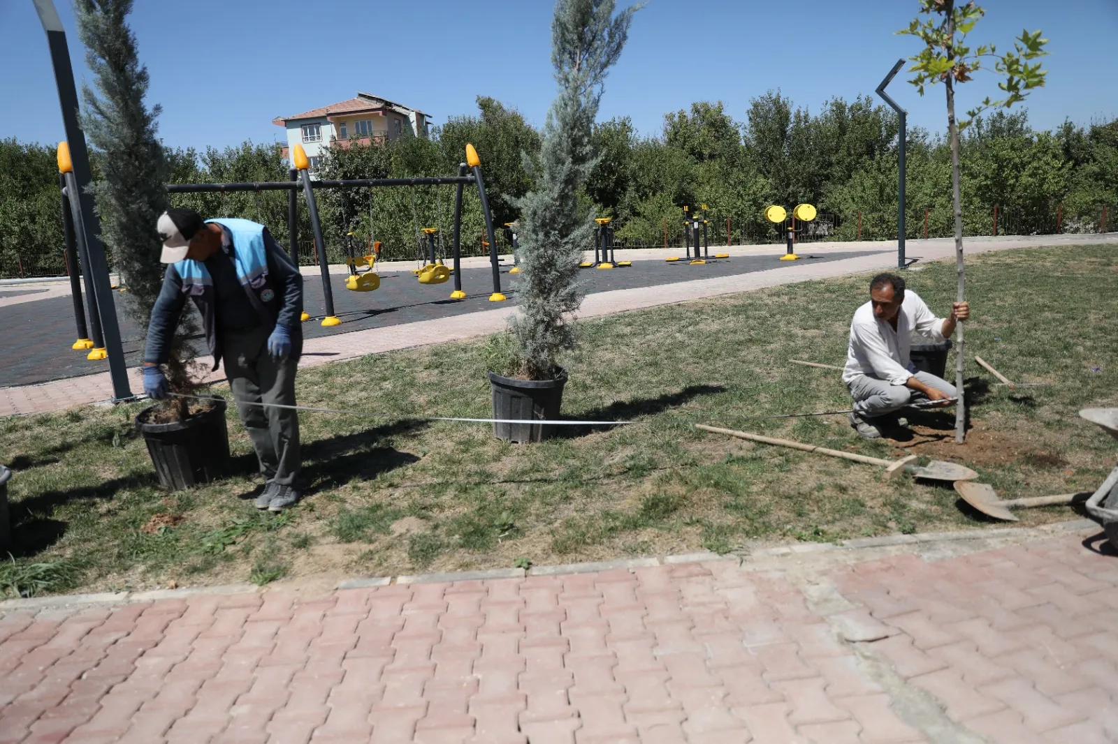 Battalgazi’de Parklar Yenilendi, Yeşil Alanlar Genişledi