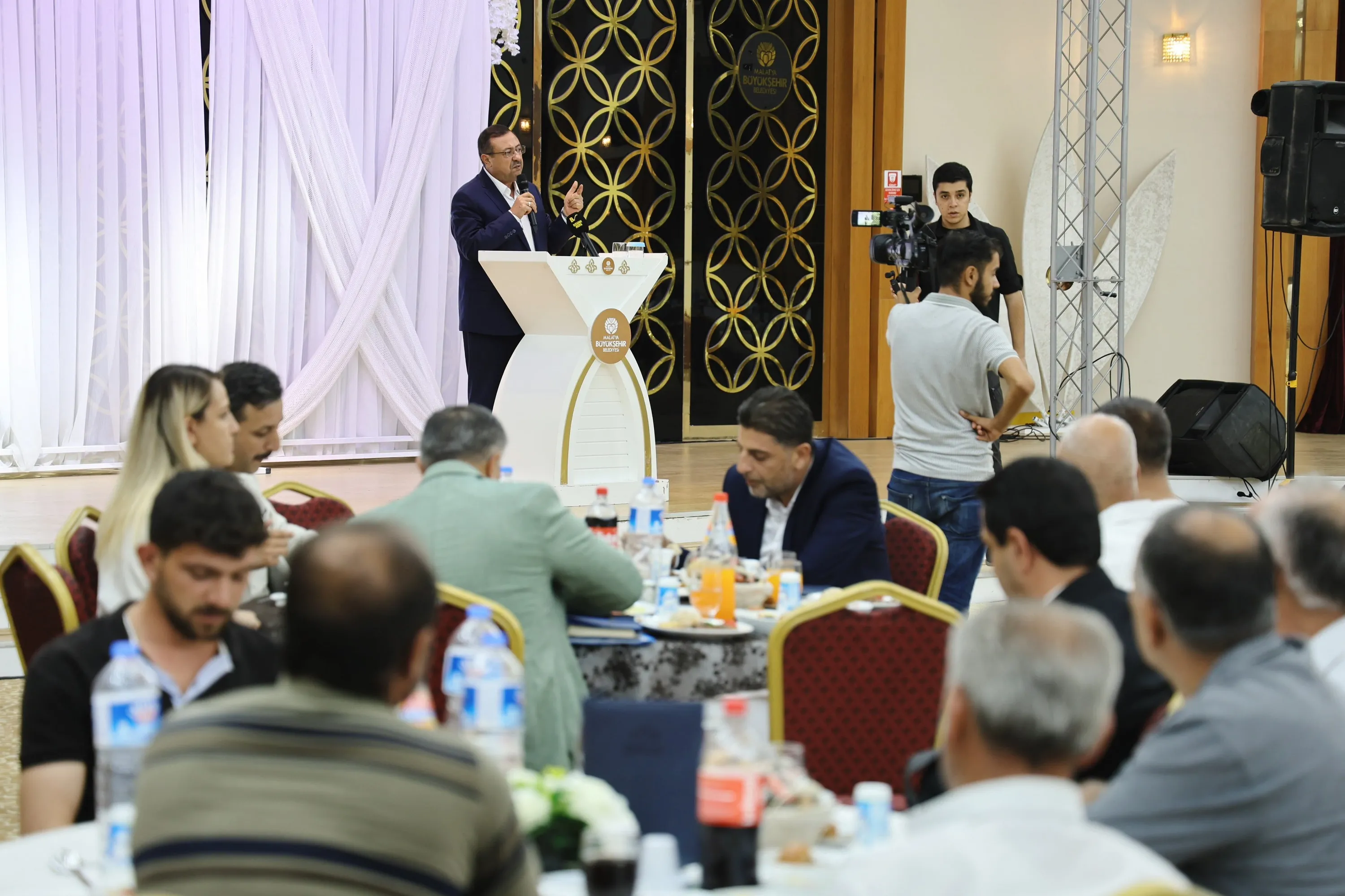 Ak Parti Malatya’da Sivil Toplum Kuruluşları ile buluştu!