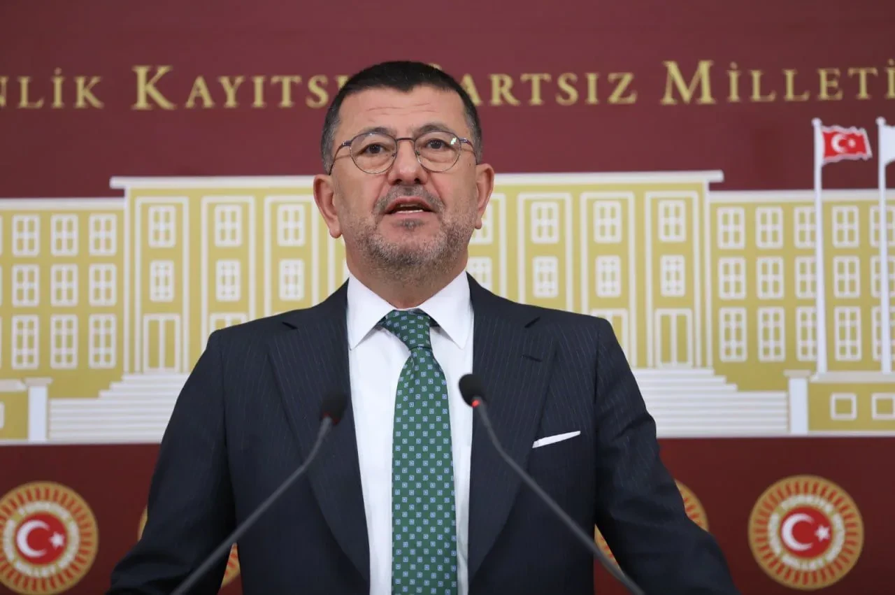 Ak Partililer yok! CHP'li Veli Ağbaba yine zirvede!