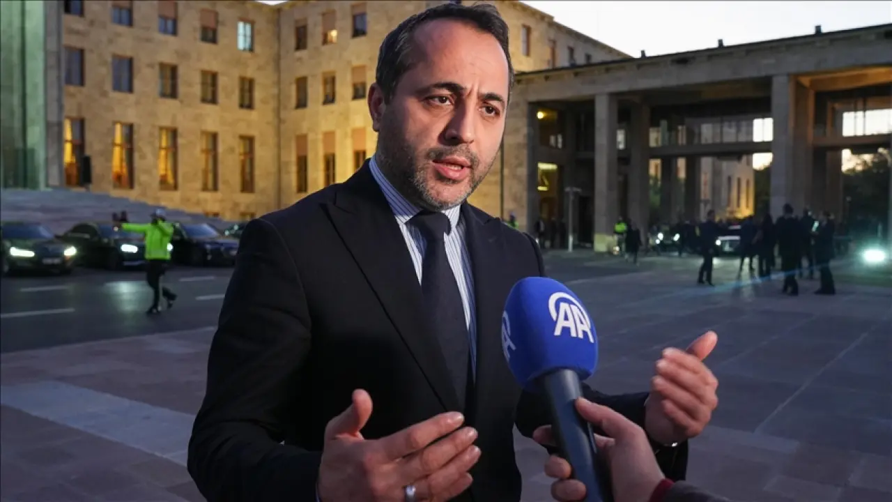 AK Parti Malatya Milletvekili Babacan, İrlanda'da katıldığı "çatışmasızlık"  konulu çalıştayı değerlendirdi