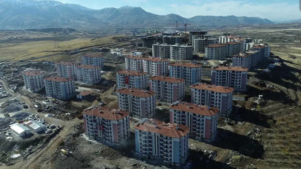 Doğanşehir'de 724 konutun kurası neden çekilmedi?