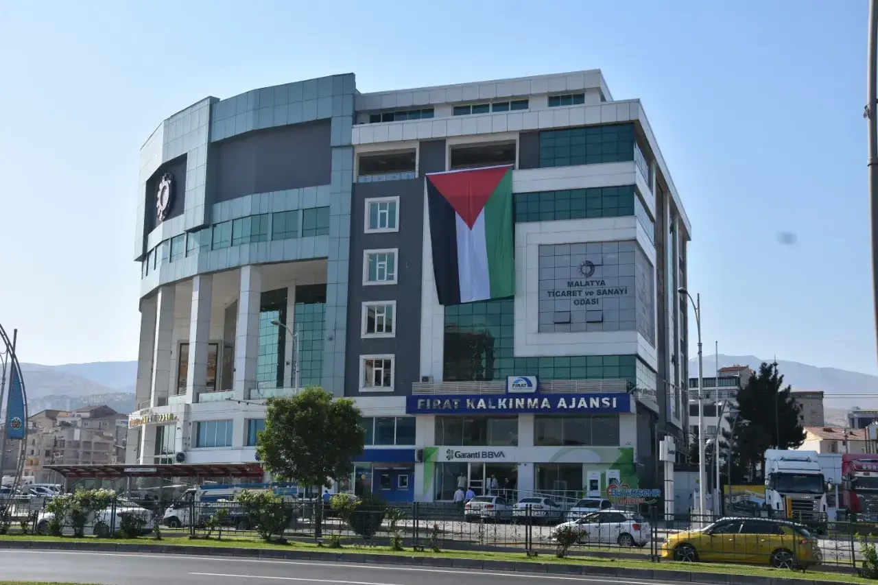 Malatya TSO, Oda Binasına Filistin Bayrağı Astı - Malatya Sonsöz Haber