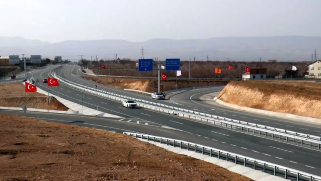 Kuzey Çevre Yolunun 32,1 Km'lik Bölümü Tamamlandı' - Malatya Haber